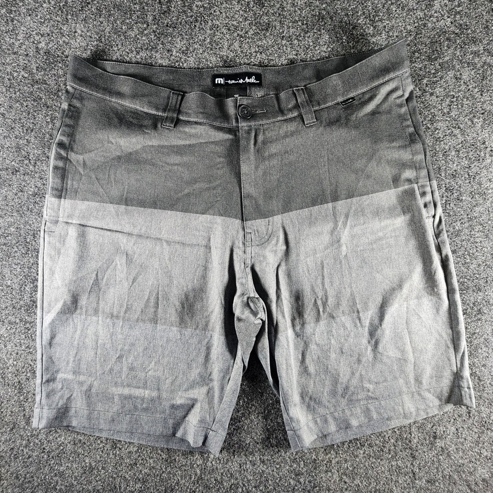 TravisMathew Mens Grey Colorblock Golf Shorts Size 35 Stretch Performance Casual